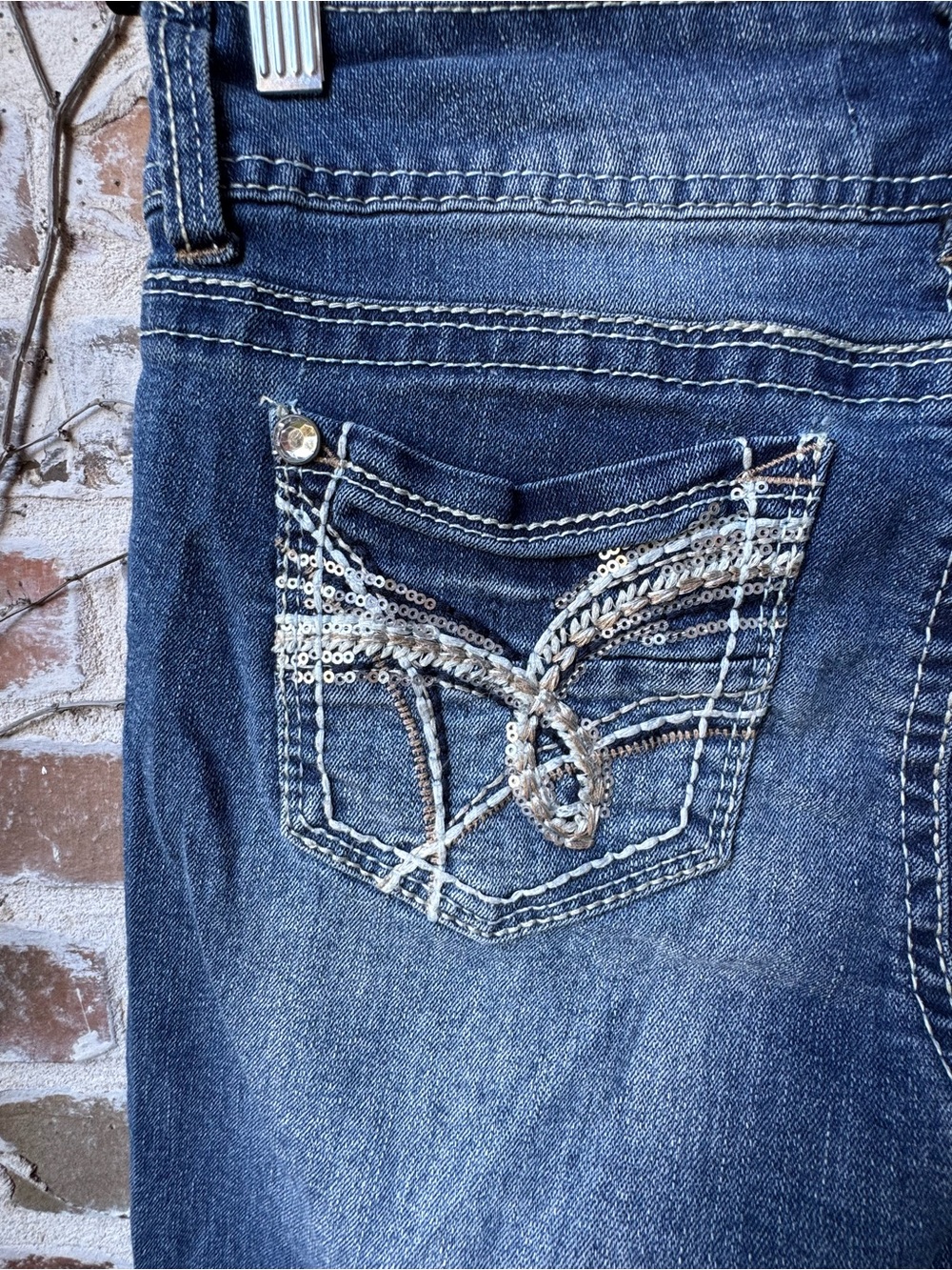 No Boundaries Y2K-Style Embellished Faded Skinny Jeans